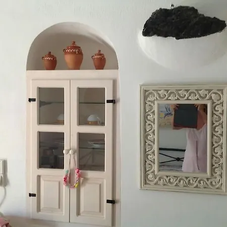 Joseph Traditional House In Castle *
