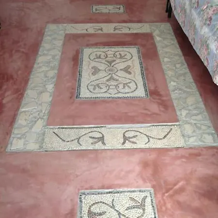 Joseph Traditional House In Castle Emporio (Santorini)